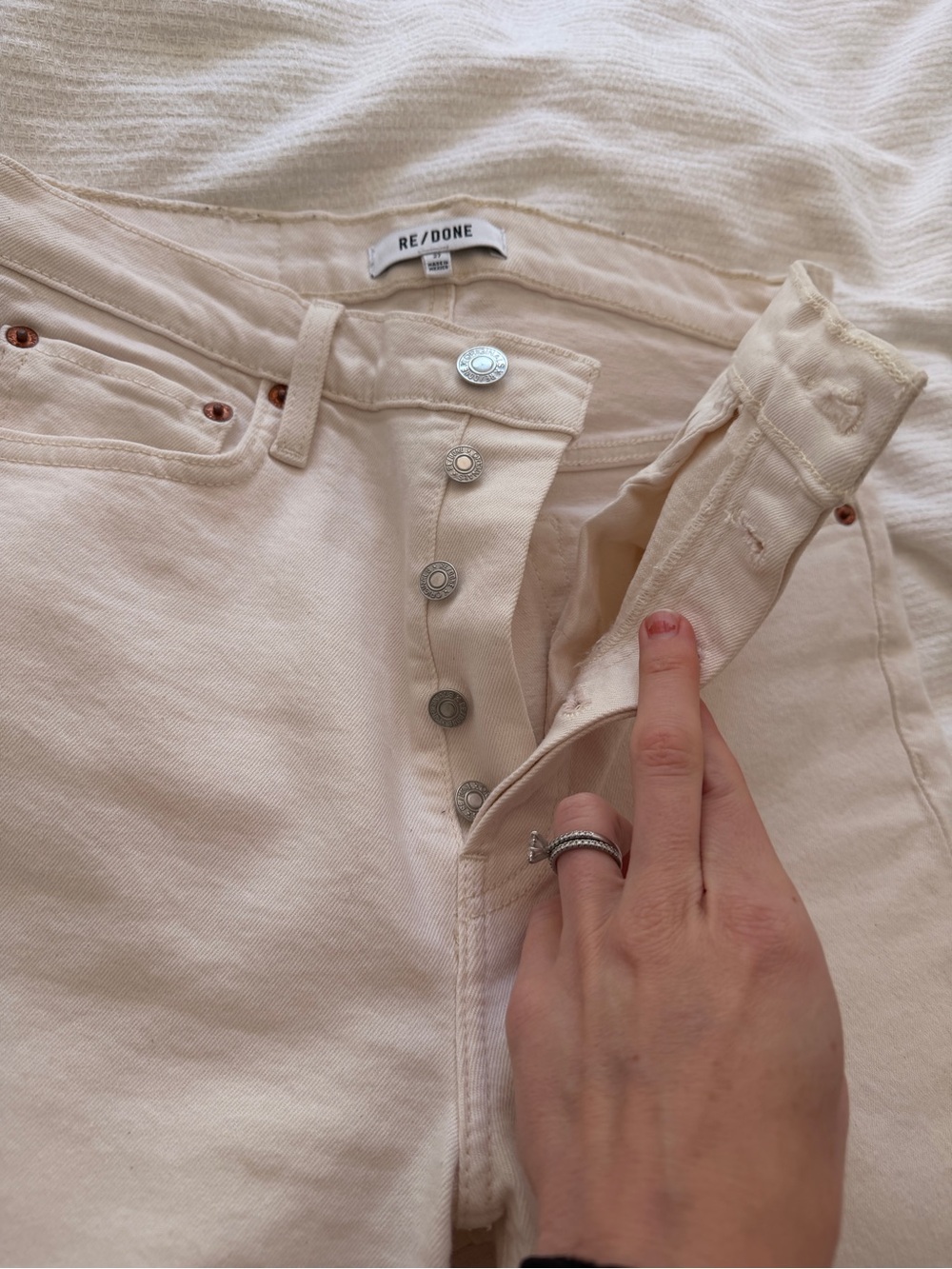 Re/Done Cream High-Rise Jeans with Branded Waist Label